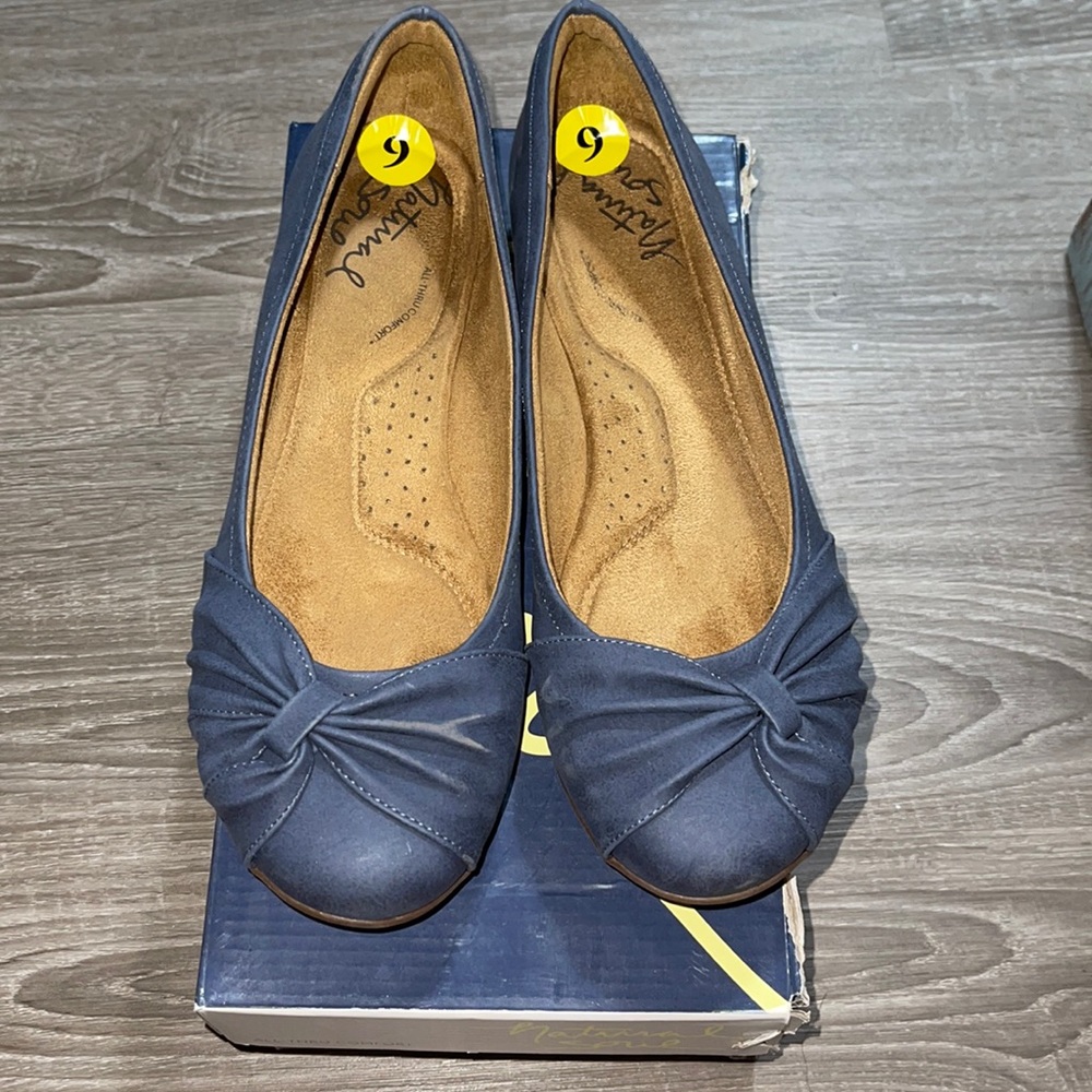 Natural soul ballet flats